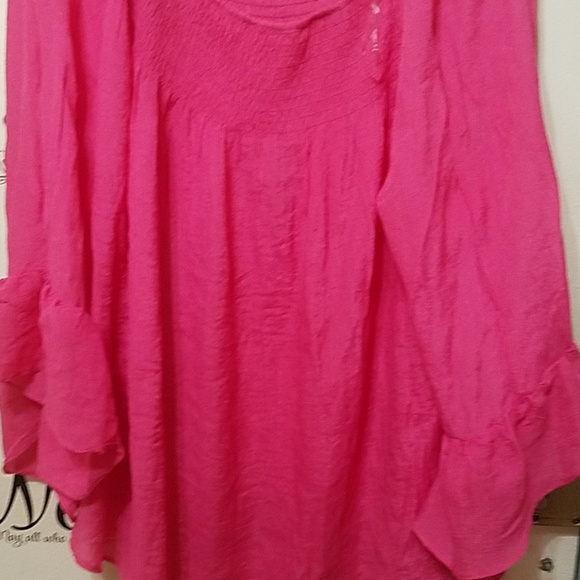 Blouse - Picture 2 of 4